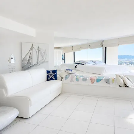 Apartament Le Loft Marin De With Sea View